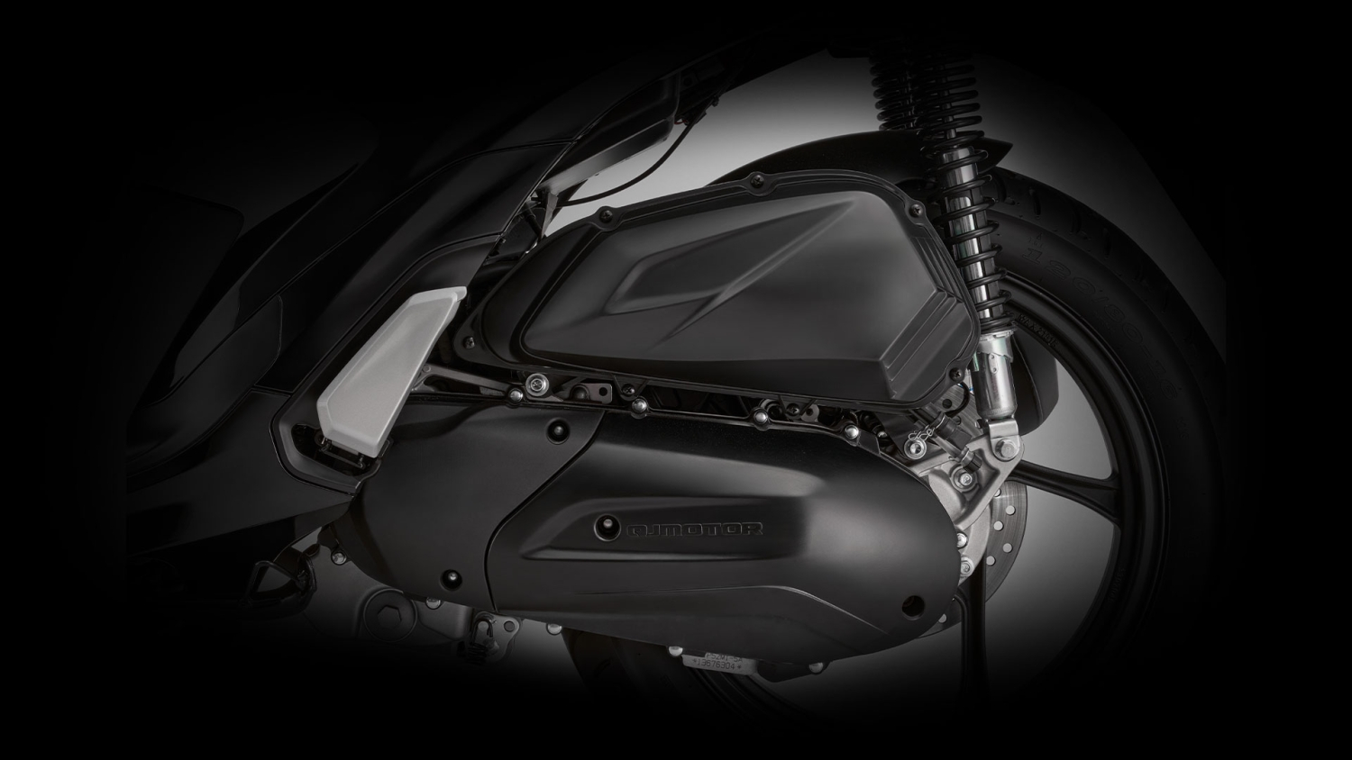 SQ16 (16''-14'') 125 ABS/TCS Top Box - QJMOTOR